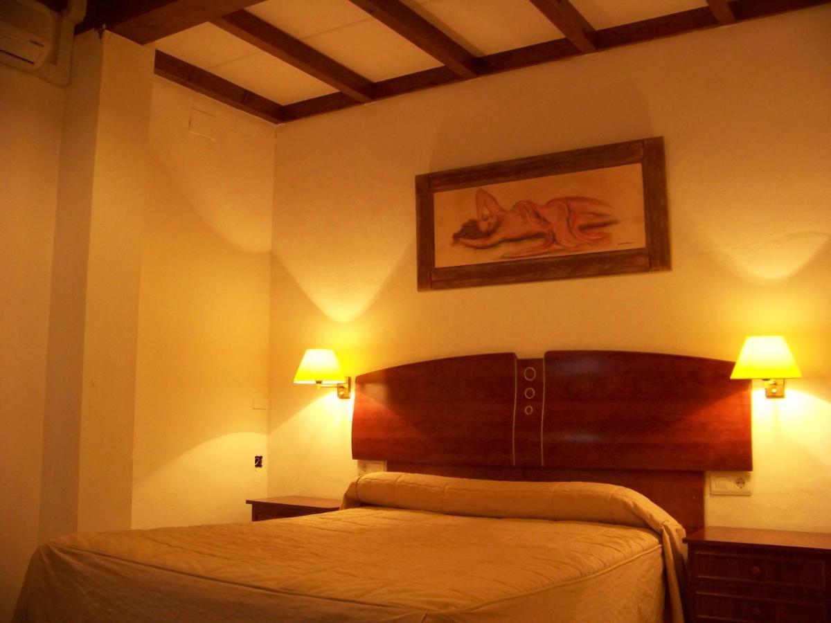Hostal El Lirio Bollullos Par del Condado Quarto foto
