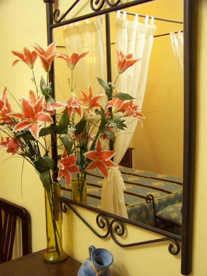 Hostal El Lirio Bollullos Par del Condado Quarto foto